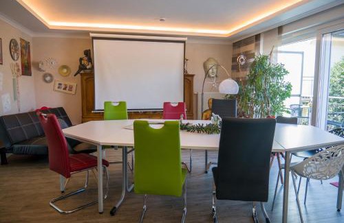 Rees House | Villa Dragona Dufti-Kuss Gästehaus im Herzen von Rees