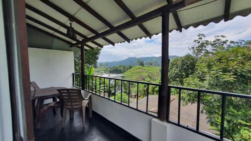 Ella Bed & Breakfast | Villa Emerald Ella