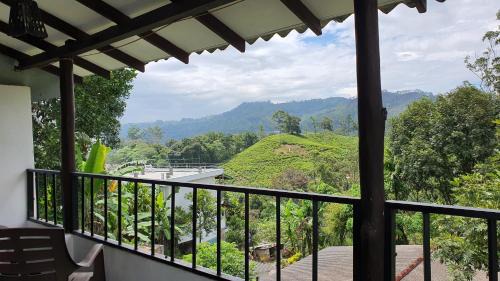 Ella Bed & Breakfast | Villa Emerald Ella