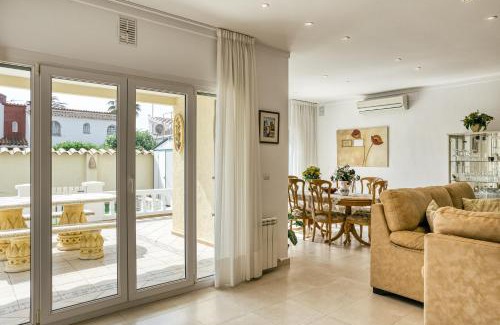 Empuriabrava Villa | Villa Empuries A2