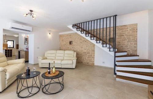 Pinezici Villa | Villa Ena with private pool