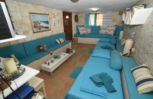 Bralos Villa | Villa Erato