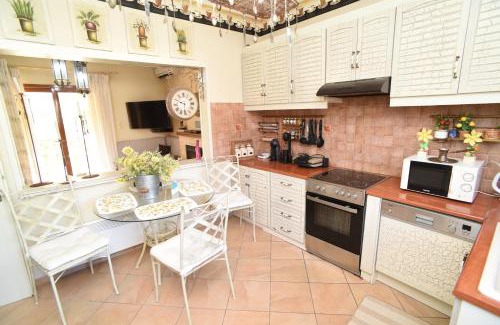 Bralos Villa | Villa Erato