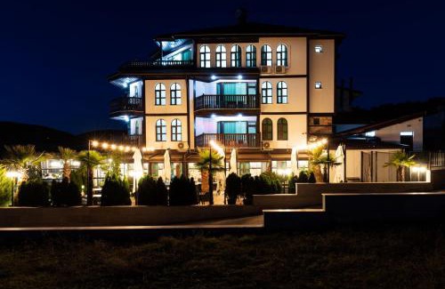 Dalgopo Hotel | Villa EUPHORIA