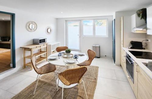 Bron House | Villa Eurexpo 185m2