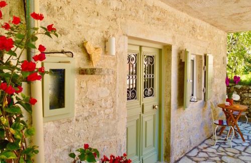 Kavalleraina Villa | Villa Eva Agni with private pool by DadoVillas