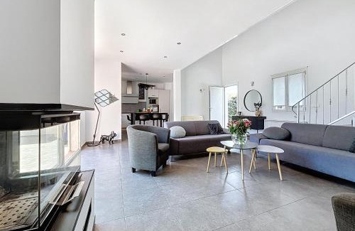 Pinarellu House | Villa Fautea Romance