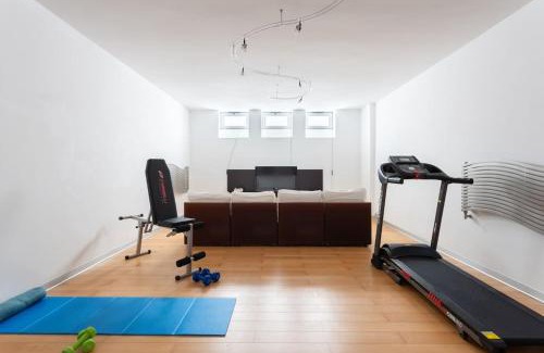 Nurachi Villa | [Villa Fenice] Swimming Pool, big garden & Gym