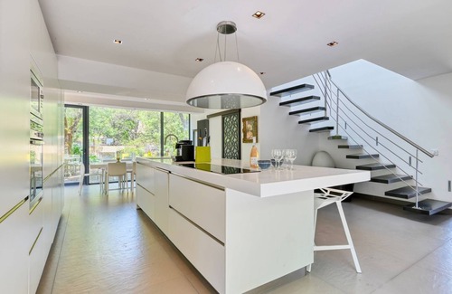 Sollies-Ville House | Villa Florence, 4* in Provence, heated pool, near Hyères