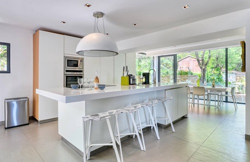 Sollies-Ville House | Villa Florence, 4* in Provence, heated pool, near Hyères