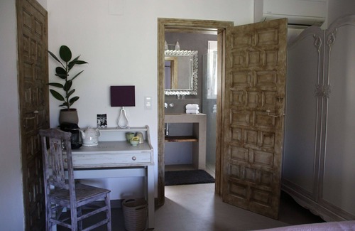 Benigembla Bed & Breakfast | Villa Foia Vella: room Magnolia