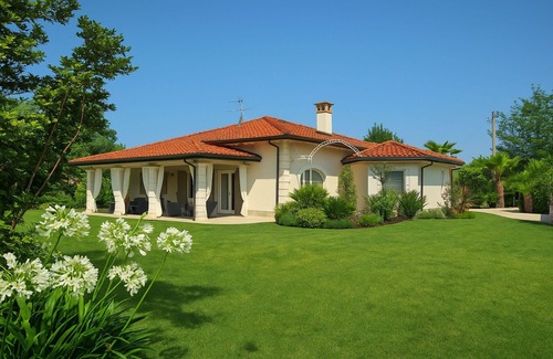 Forte dei Marmi Villa | Villa Forte dei Marmi, Pool and Garden