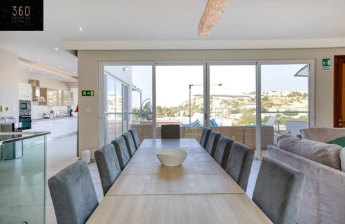 Santa Maria Estate House | Villa GEM with in/Outdoor Pool & SPA + Billiard
