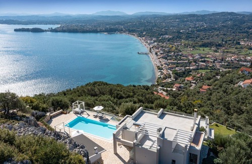 Pirgi Villa | Villa Gemini Monika by Villa Plus