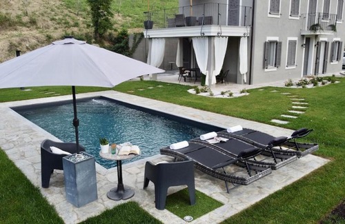 Calamandrana Villa | Villa Grassi with private pool Nizza Monferrato