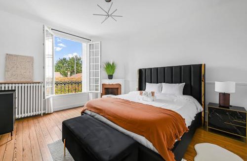 Vaires-sur-Marne Villa | Villa Harmonia - 10p - Cinéma - Piscine - Billard