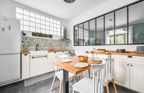 Vaires-sur-Marne Villa | Villa Harmonia - 10p - Cinéma - Piscine - Billard