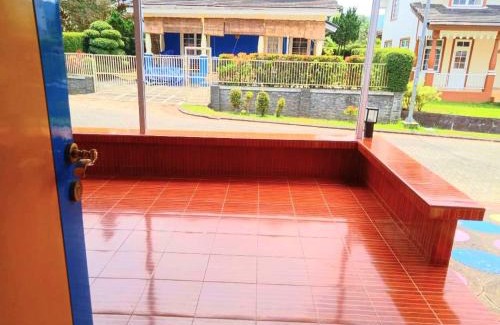 Cipanas Villa | Villa Hello Kitty Kota Bunga Puncak