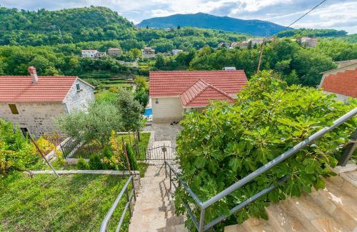 Zvecanje Villa | Villa Holiday home Zvecanje