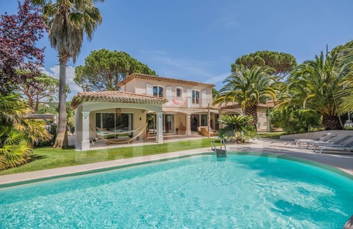 Les Restanques House | Villa in a secure estate in Grimaud