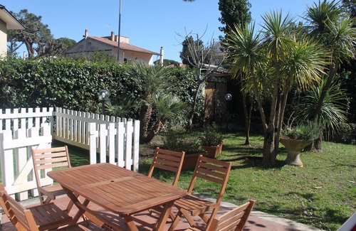 Fregenae Villa | Villa in Fregene a few steps from the beach, suitable for families, pet friendly