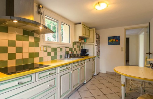 Hyeres Villa | Villa in Hyères near Beach & Pool