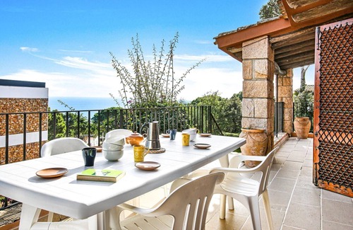 Llafranc Villa | Villa in Llafranc with Pool & Beach Views