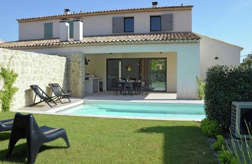 Malaucene Villa | Villa in Malaucène with Private Pool, cleaning included