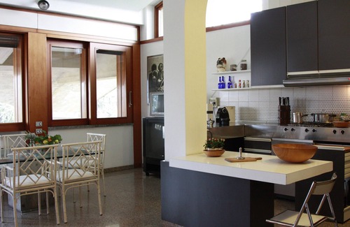 Sedriano Villa | Villa In Milan with Pool Near Fiera Milano Rho