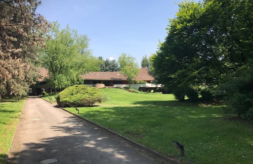 Sedriano Villa | Villa In Milan with Pool Near Fiera Milano Rho