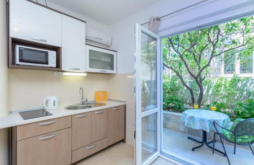 Srebreno Apartment | Villa Ive