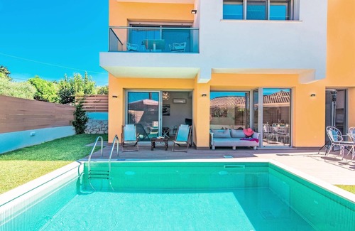 Gouvia Villa | Villa Jasmine Gouvia by Villa Plus