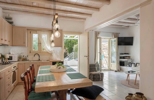 Logaras Villa | Villa Jolina Paros