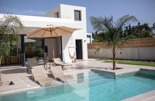 Loutraki Villa | Villa Kala Loutraki with private swimming pool