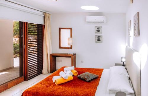 Pomos Villa | Villa Karavi