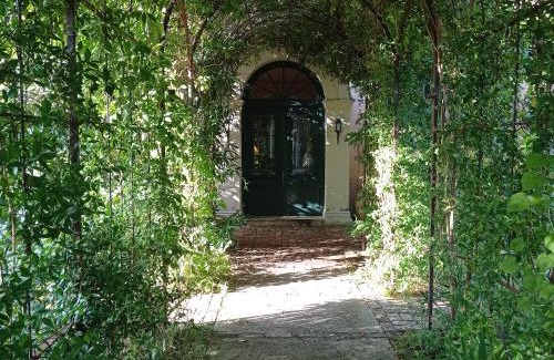 Corfu Town Bed & Breakfast | Villa Kefalomandouko