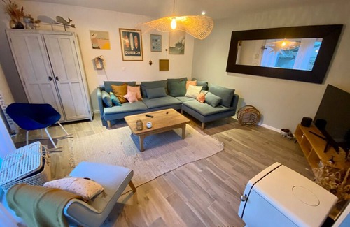 Luc-sur-Mer Villa | Villa "La Cabine" 5min walk from the beach