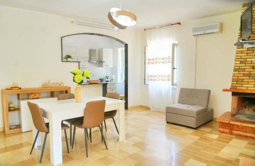 Monte Sant'Angelo Villa | Villa La Tesa