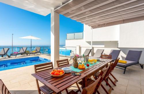 Urbanizacion Ladera del Mar Villa | Villa Ladera Sol by Villa Plus