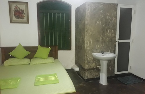 Dodanduwa House | Villa Lagoonedge