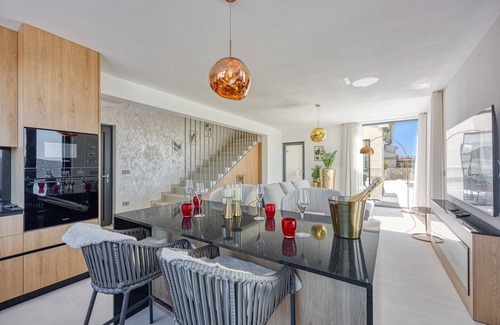 Trget Villa | Villa Laguna in Trget