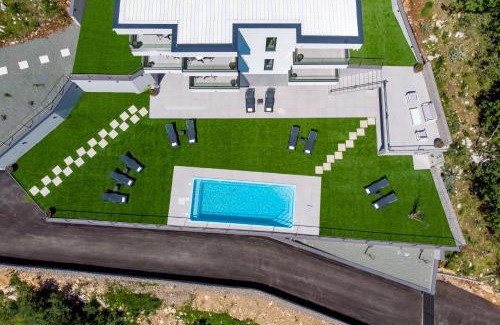 Zagore Villa | Villa Lavinia