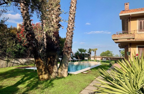 Trecastagni Villa | Villa Le Palme