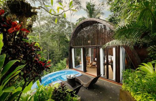 Melayang Villa | Villa Leona Valley View by Nakula