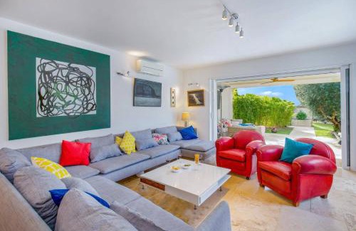 Bormes-Les-Mimosas Villa | Villa Les Lavandieres by Villa Plus