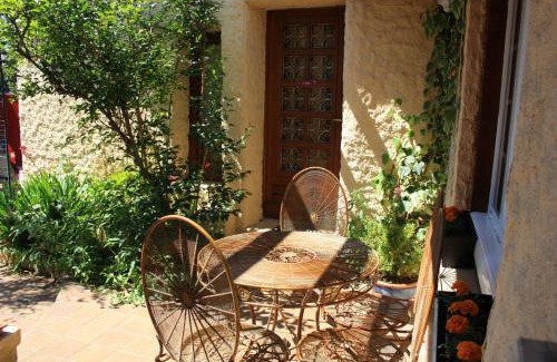 Villejuif Apartment | Villa Liberté