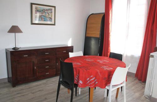 Villejuif Apartment | Villa Liberté