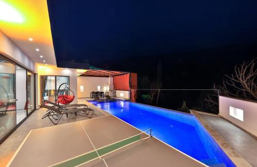 Islamlar Villa | Villa lighthouse jakuzili tatil villası
