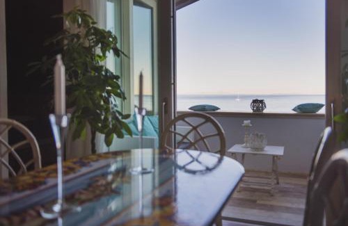 San Vincenzo Apartment | Villa Lilla sulla Spiaggia di San Vincenzo LUXURY