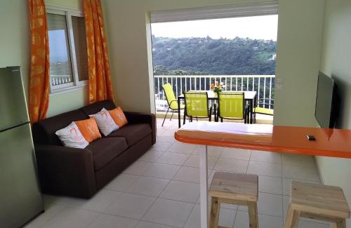 Riviere-Salee Apartment | VILLA LINEDDY/ZINNIA
